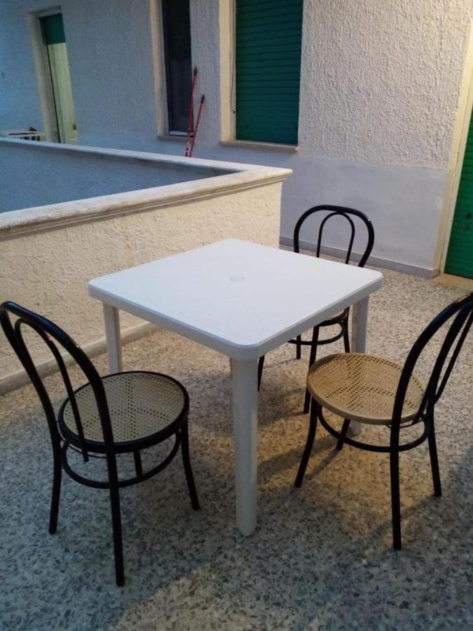 Dimora Storica Fronte Mare Con Terrazzo Privato Villa Torre Canne Exteriör bild
